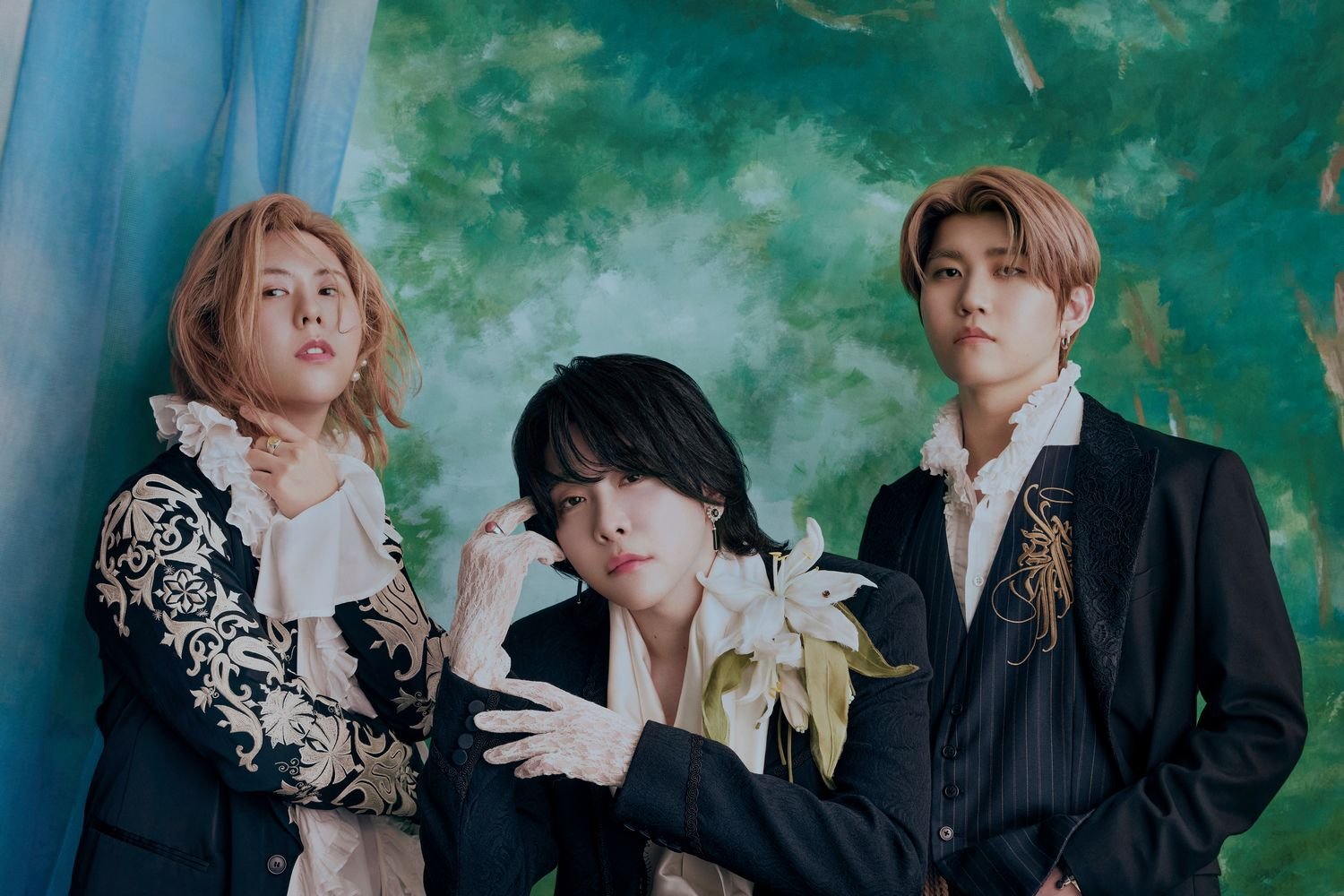 Mrs. GREEN APPLEが、約4年ぶりとなる新しいArtist Photoを公開